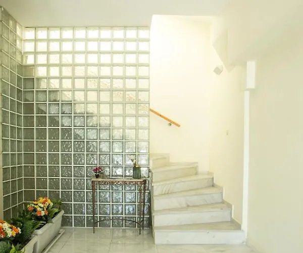 Eden Lily- Luxurious With Sea View Apartment